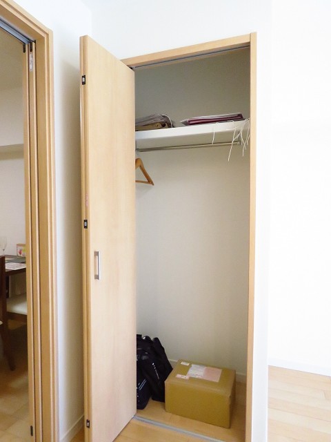 学芸大ハイツ　洋室約5.5帖クローゼット