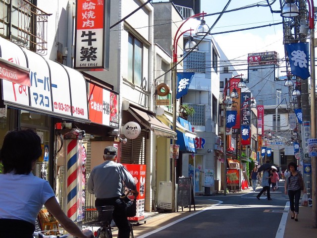 学芸大ハイツ　商店街