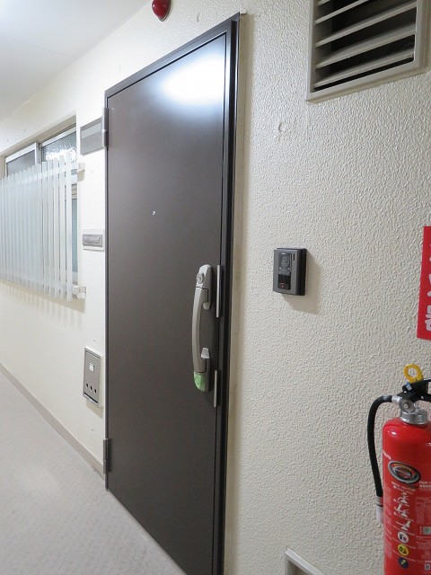 シーアイマンション碑文谷　玄関