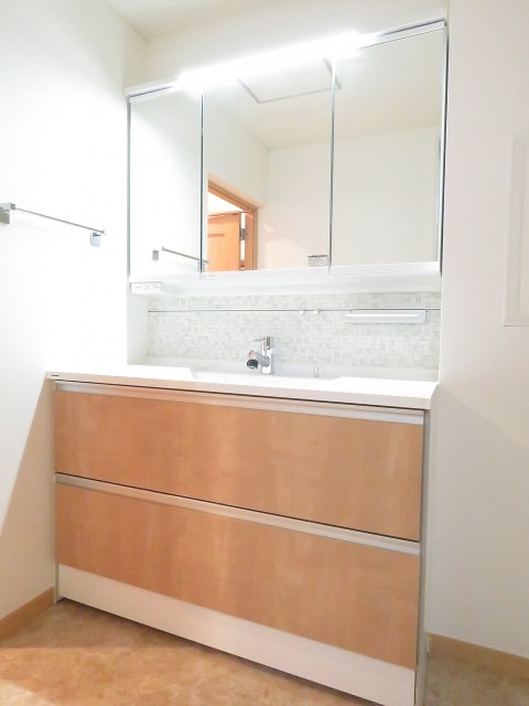 藤和用賀コープ　洗面化粧台