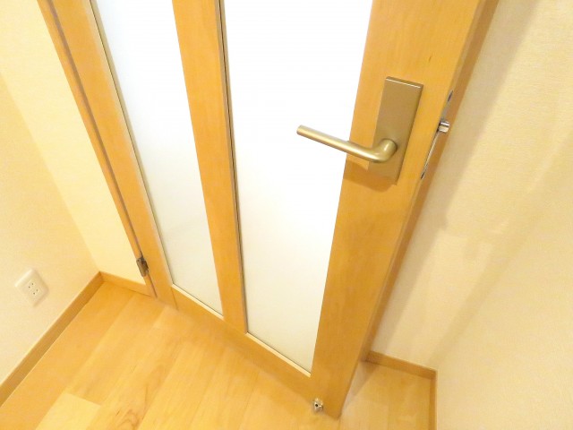 藤和用賀コープ　LDK扉