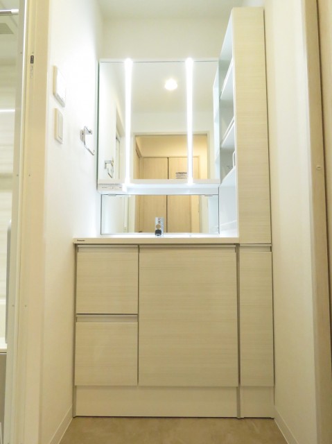 ビリジアン学芸大学　洗面化粧台