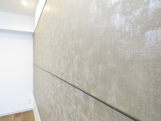 ビリジアン学芸大学　LDK壁面