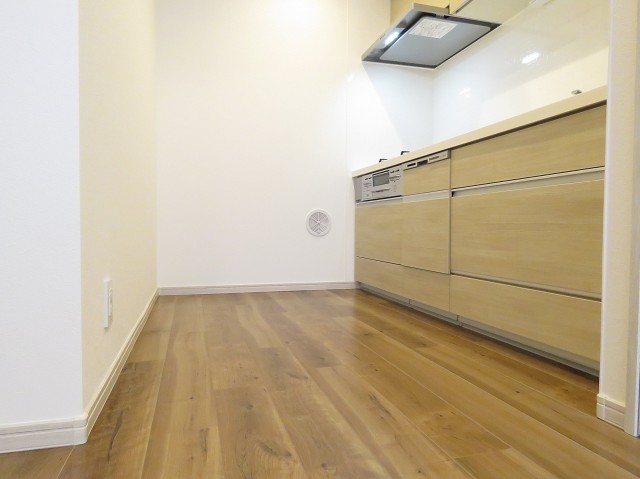 ビリジアン学芸大学　キッチンスペース