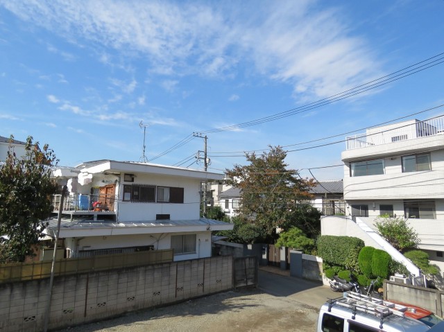 ビリジアン学芸大学　共用廊下眺望