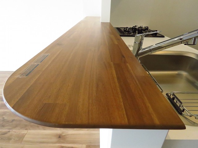 エンゼルハイム馬事公苑　キッチンカウンター