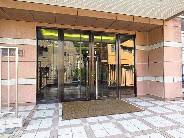 エンゼルハイム馬事公苑　エントランス