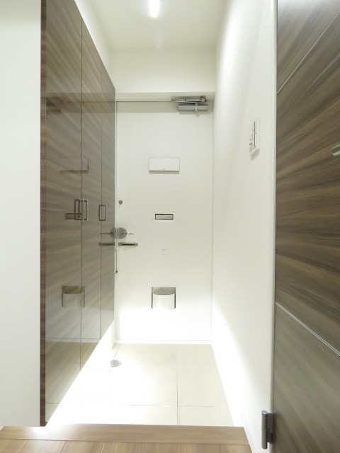 金王アジアマンション　玄関ホール