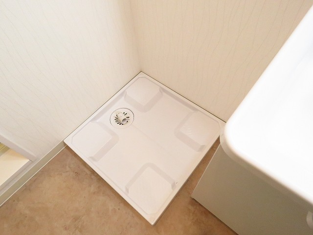 メゾン池尻　洗濯機置場