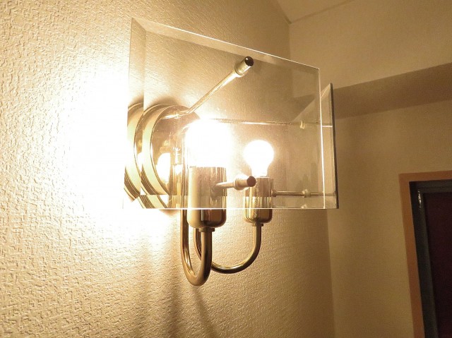 藤和用賀コープ　玄関照明