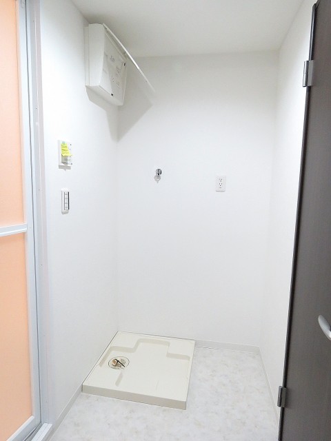 レインボー目白　洗濯機置場