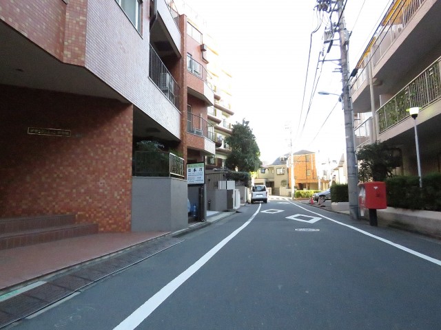 チサンマンション参宮橋　前面道路