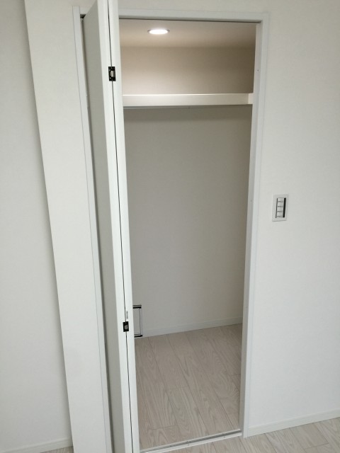 秀和高円寺レジデンス　ＷＩＣ