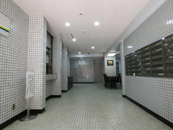 エルアルカサル目黒　共用部