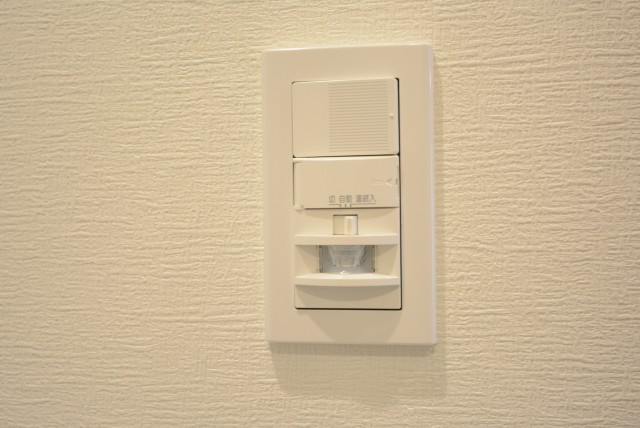 西五反田コープ 玄関