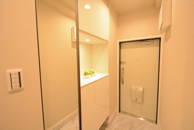 大森山王リハイム 玄関