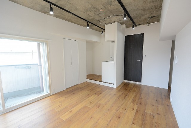 メゾン池尻大橋 洋室