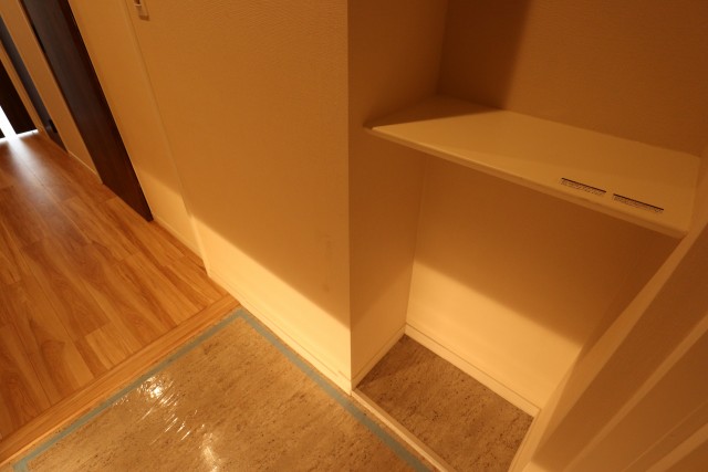 田町東豊エステート 玄関