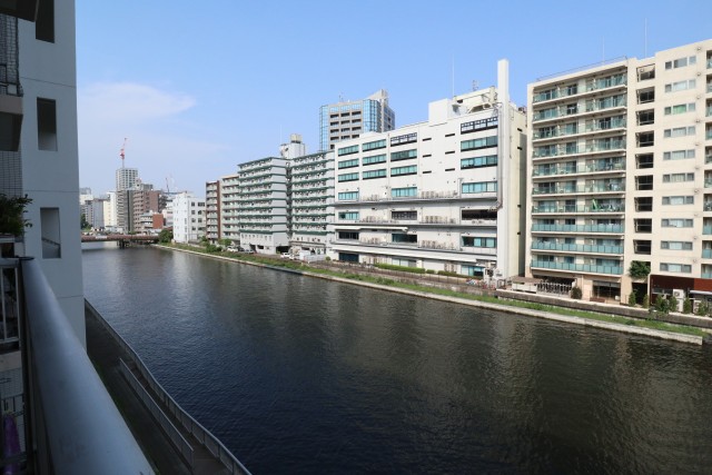 田町東豊エステート バルコニー