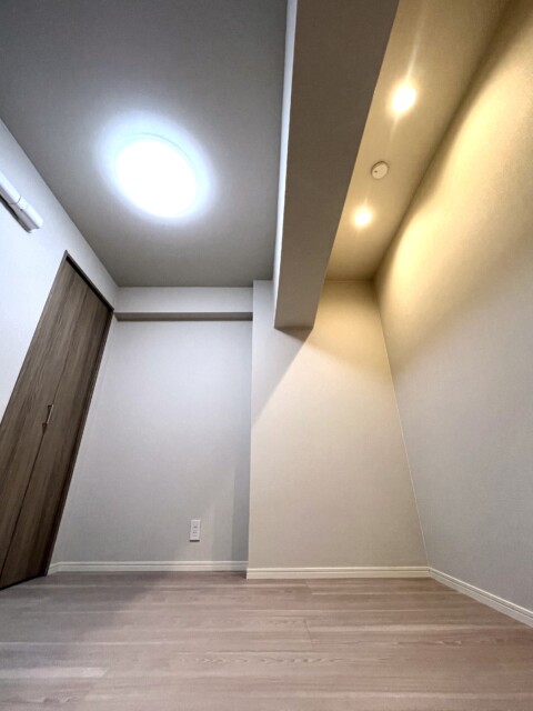 マンション第一明大前 洋室2