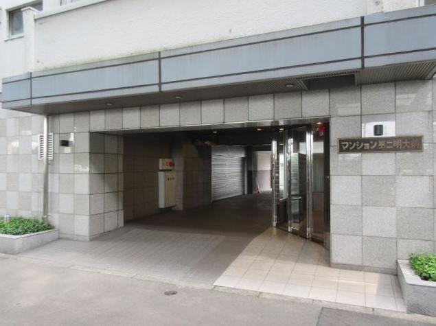 マンション第二明大前　エントランス