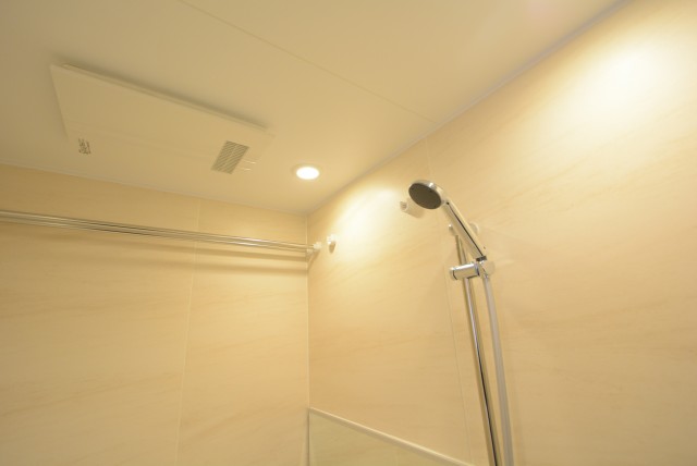 上北沢テラスA棟 バス