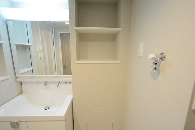 日商岩井南烏山マンション 洗面