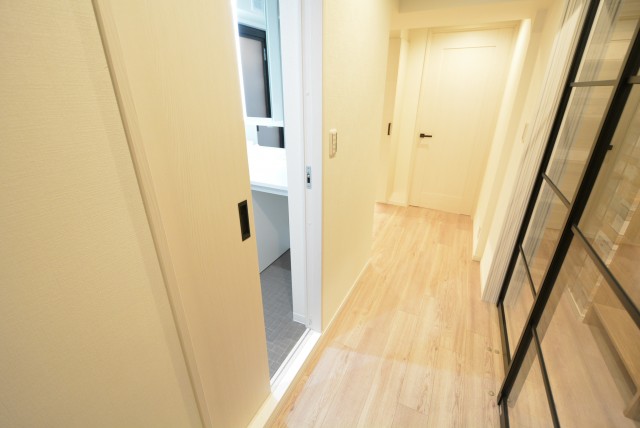 ブロードウェイ 洗面室