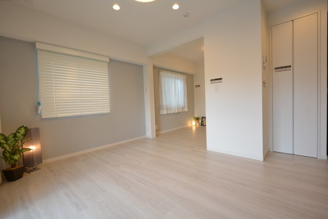 豊栄西荻マンション リビングダイニング