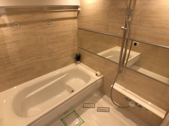 クレセントマンション バス