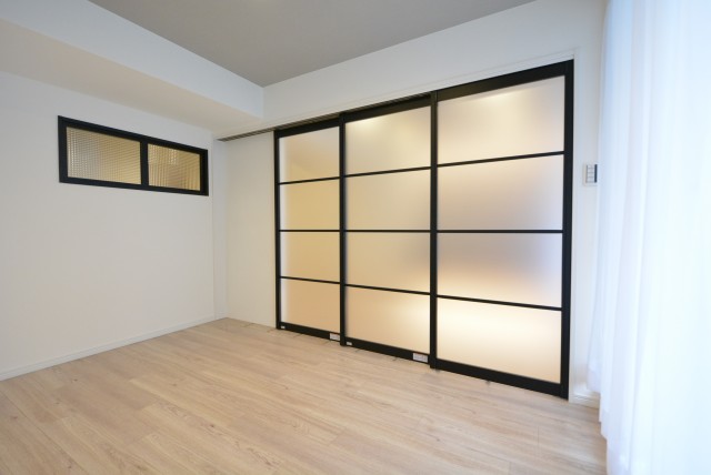 ブロードウェイ 洋室1