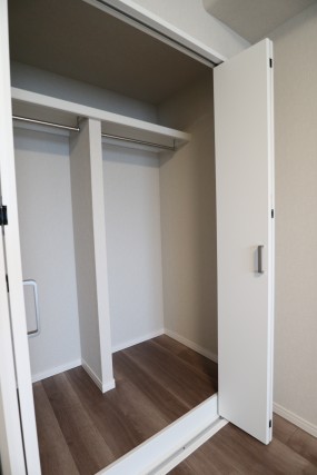 エンゼルハイム大井 洋室２