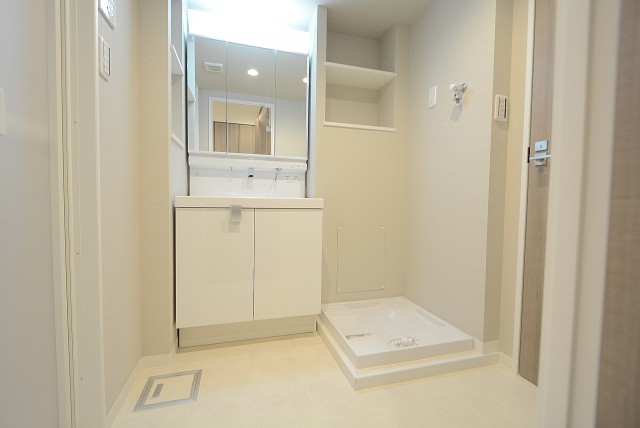 日商岩井南烏山マンション 洗面