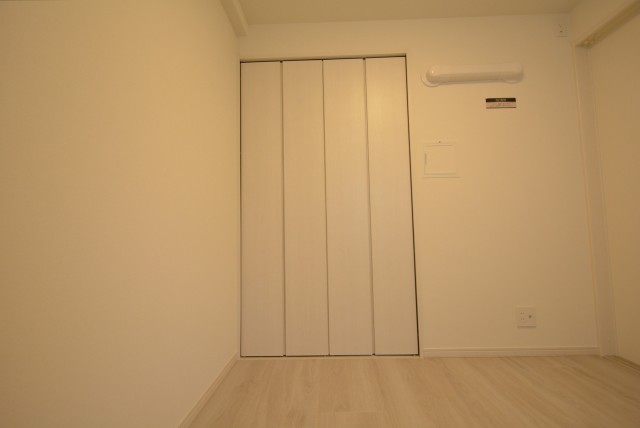 豊栄西荻マンション 洋室