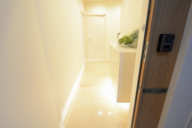 上北沢テラスA棟 玄関