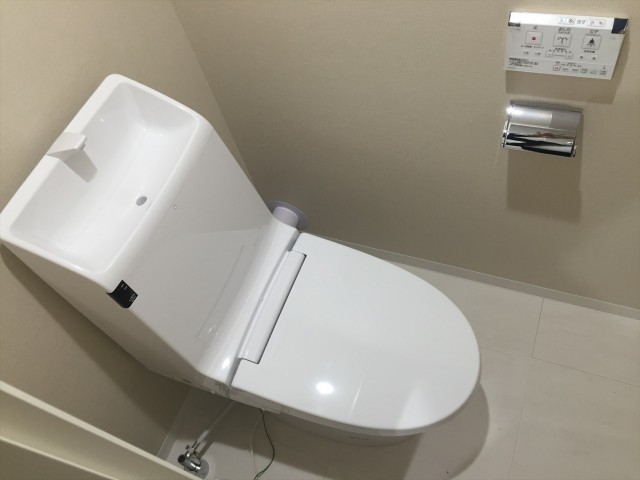 ハイホーム本陣　トイレ