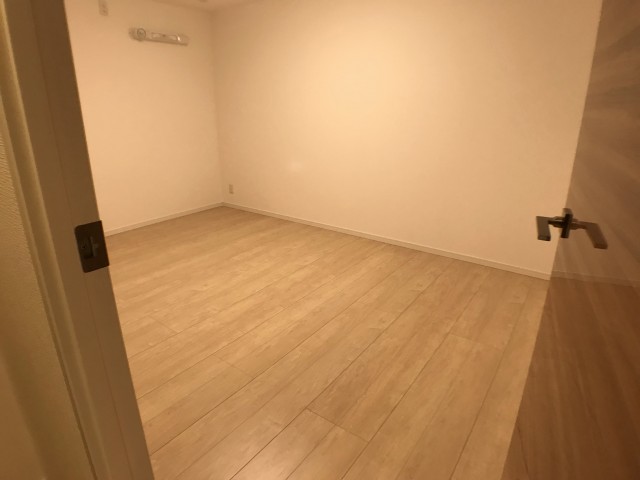 クレセントマンション 洋室②