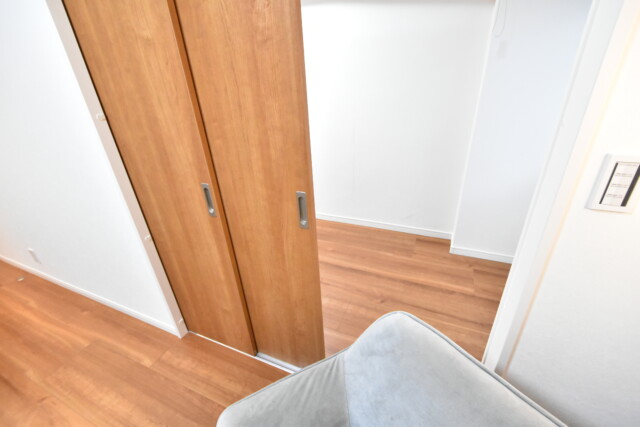 シャトー赤坂 洋室