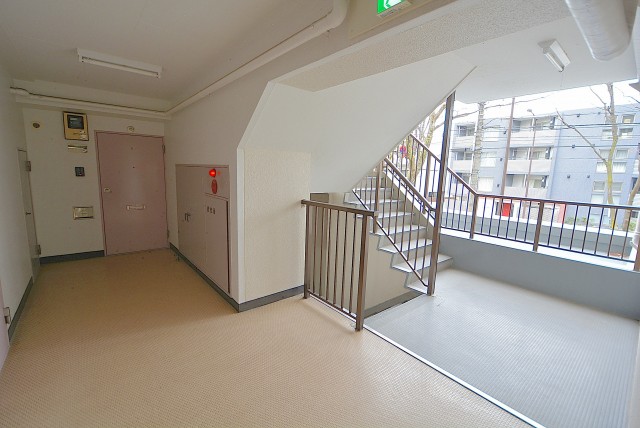 日商岩井南烏山マンション 外廊下