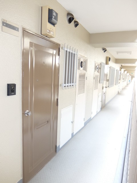 クレール御殿山　共用廊下