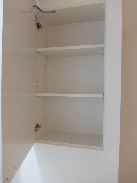 シティハウス東大井　洗面所収納