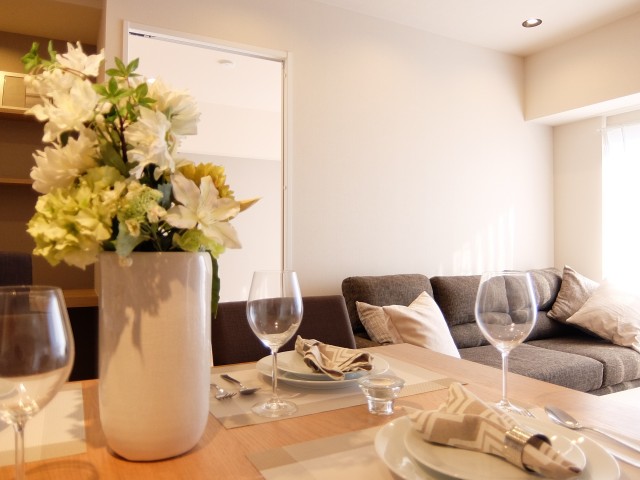 ウエスト経堂マンション　リビングダイニング