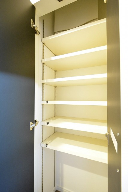 東建第2上町マンション　シューズBOX