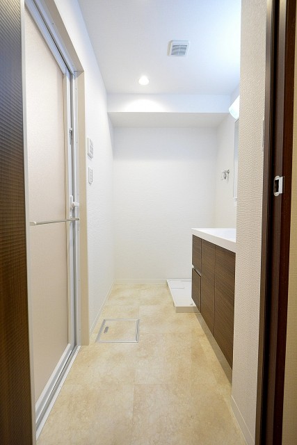 日商岩井豪徳寺マンション　サニタリールーム