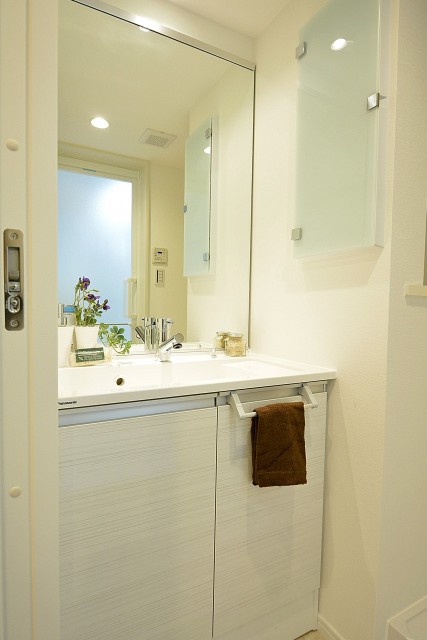 東建第2上町マンション　洗面台