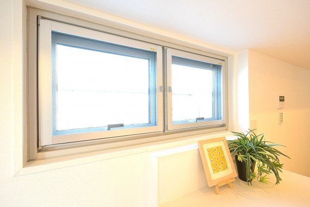 東建第2上町マンション　キッチン採光