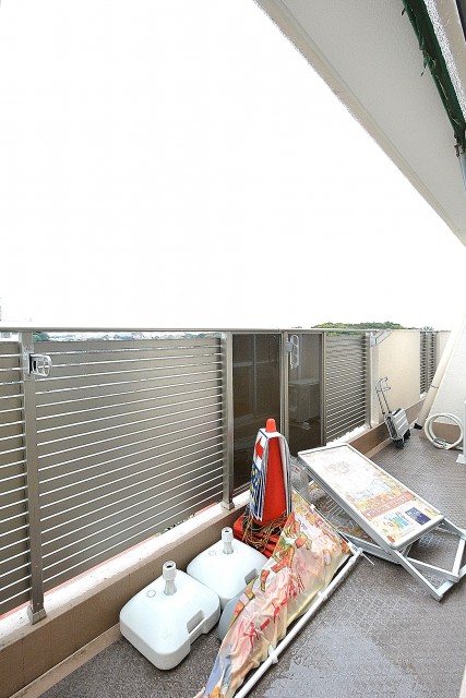 日商岩井豪徳寺マンション　バルコニー