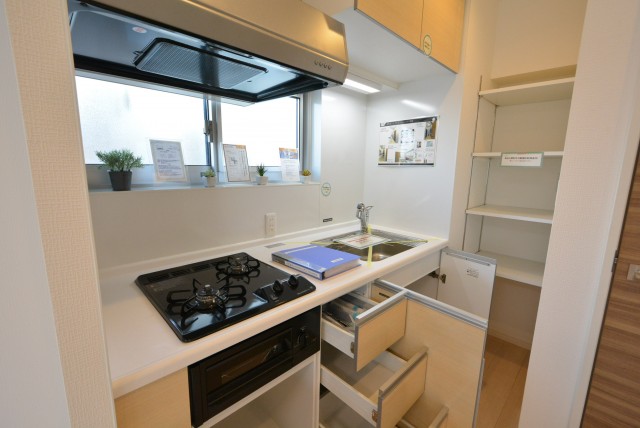 方南町セントラルマンション　キッチン