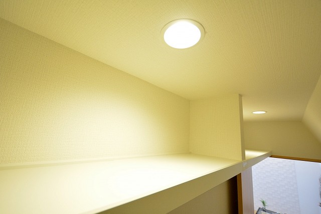 クレール荻窪　2.4帖WICの棚