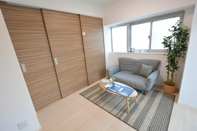 方南町セントラルマンション　リビングダイニング